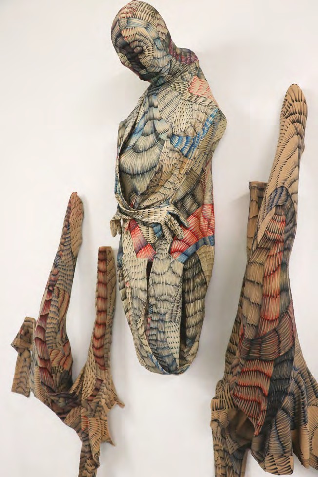 Tryptique de sculptures textiles